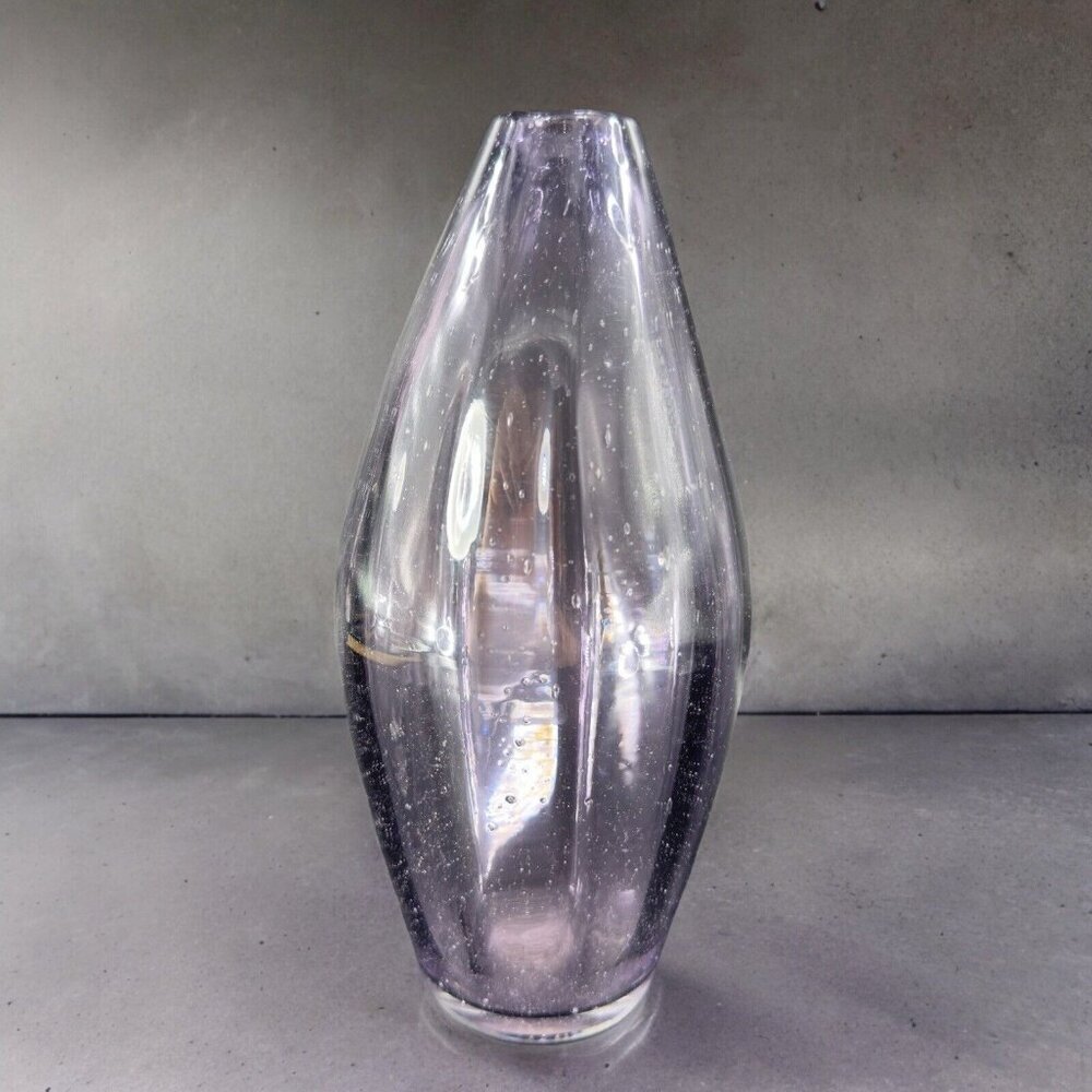 Seeded Art Glass Vase Vessel Light Purple‎ With Small Air Bubbles All Over Glass